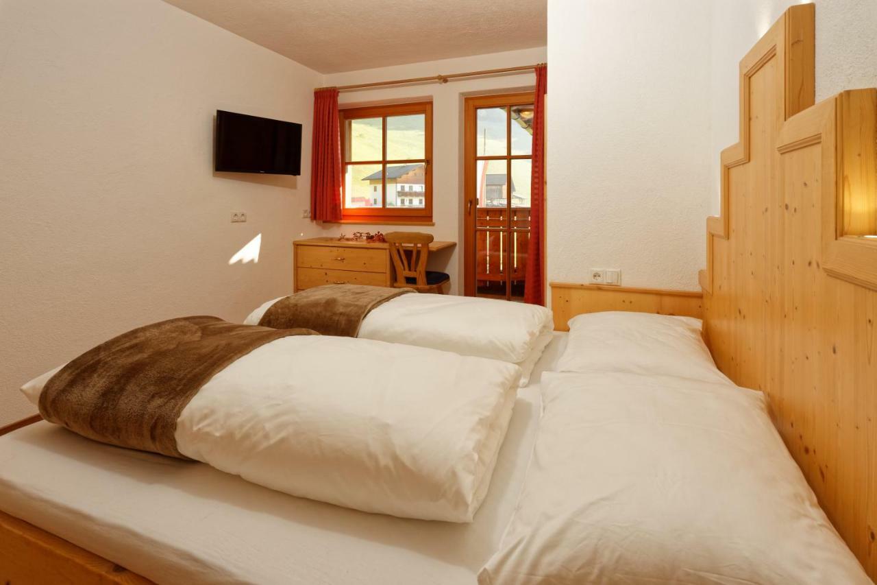 Apartmán Waldlechn Cadipietra Exteriér fotografie